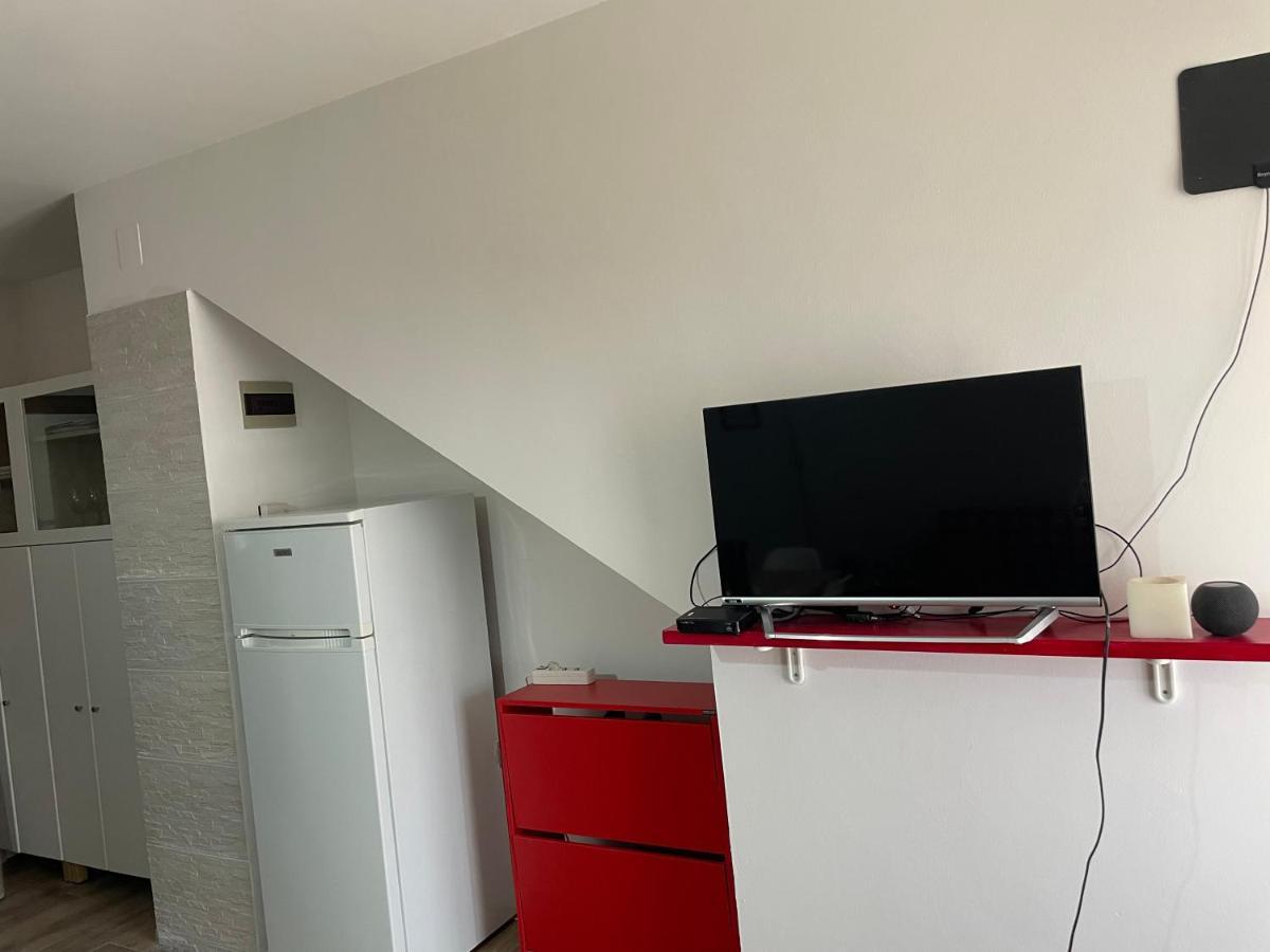 Lake Apartment Ischia Red Tenna Dış mekan fotoğraf