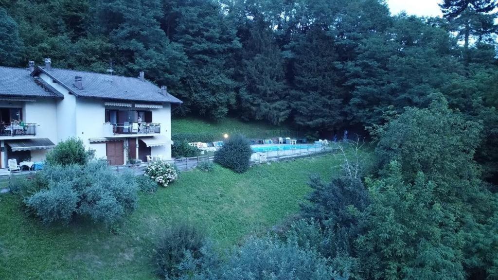 Lake Apartment Ischia Red Tenna Dış mekan fotoğraf