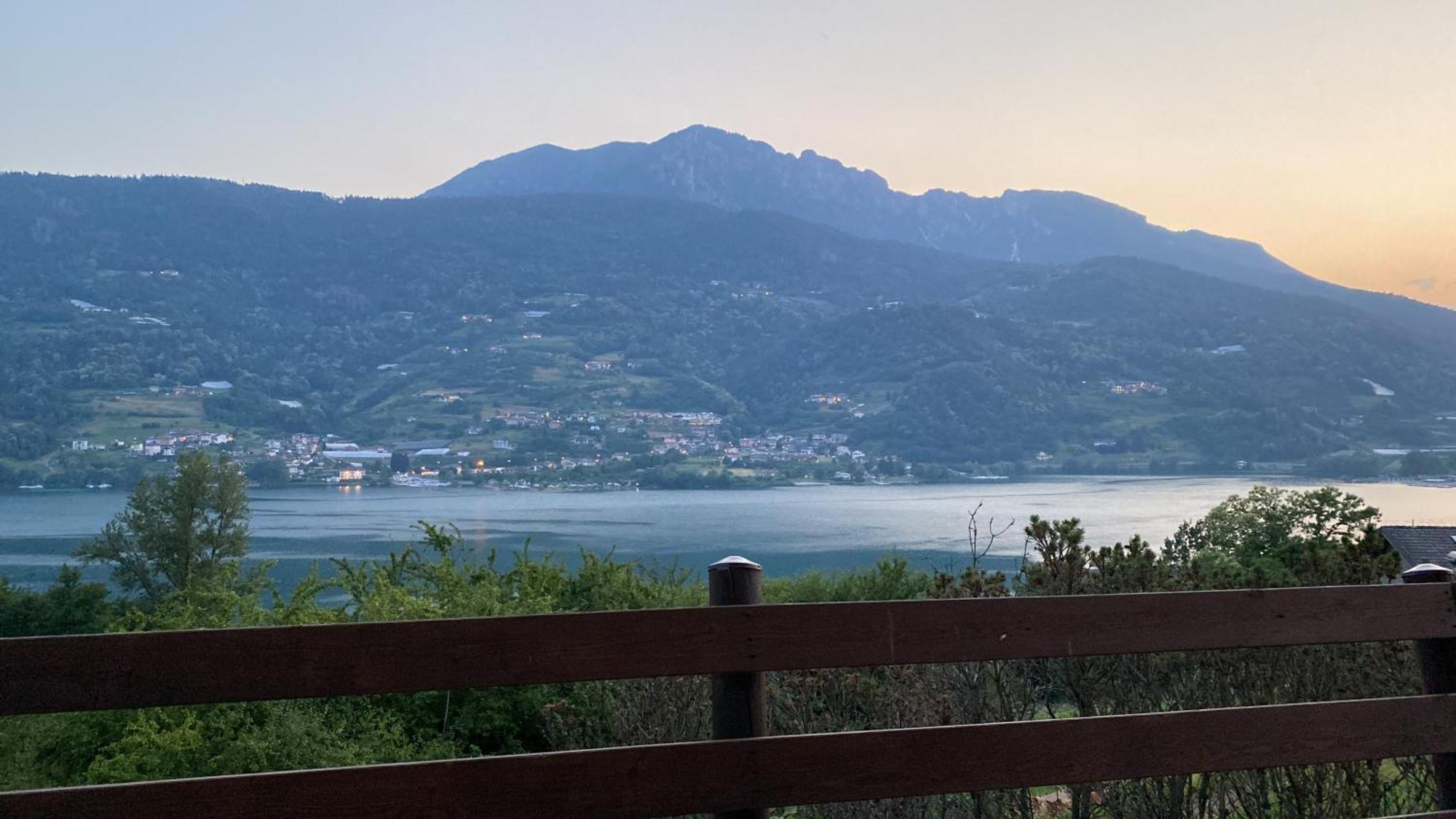 Lake Apartment Ischia Red Tenna Dış mekan fotoğraf